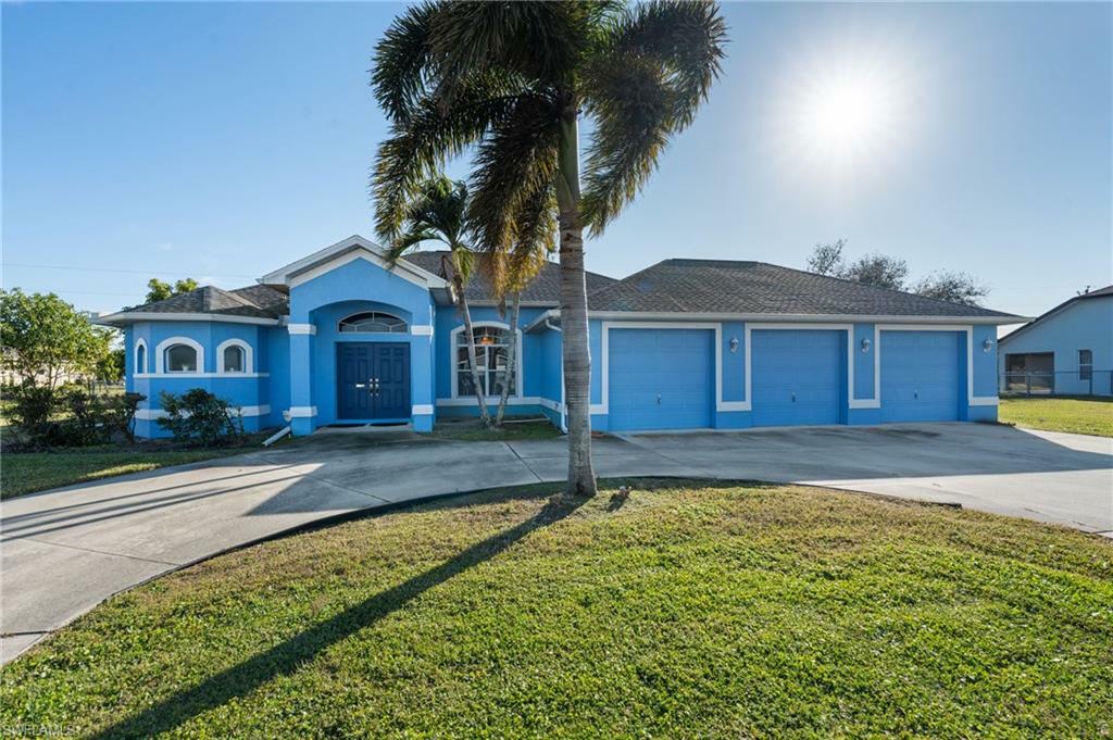 Property Photo: 126 Nicholas Pkwy W FL 33991