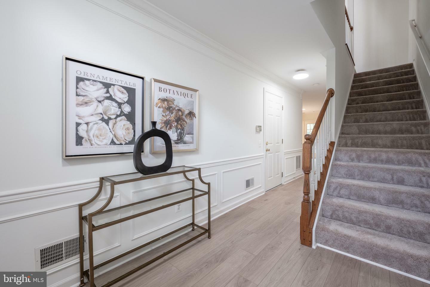 Property Photo:  6367 Levtov Landing  VA 22312 