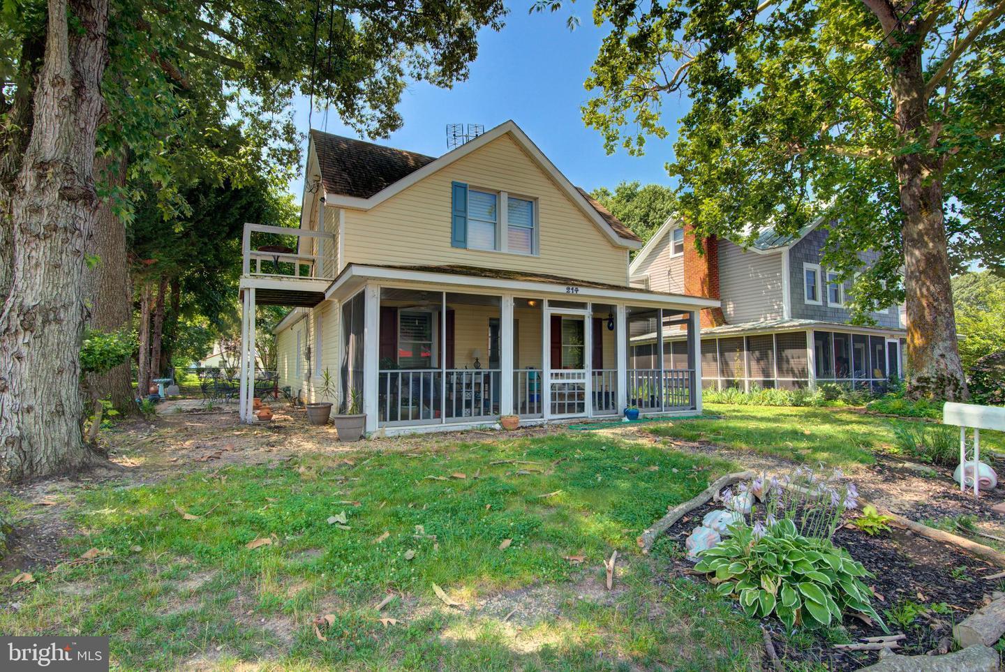 Property Photo: 214 Dennison Street VA 22443