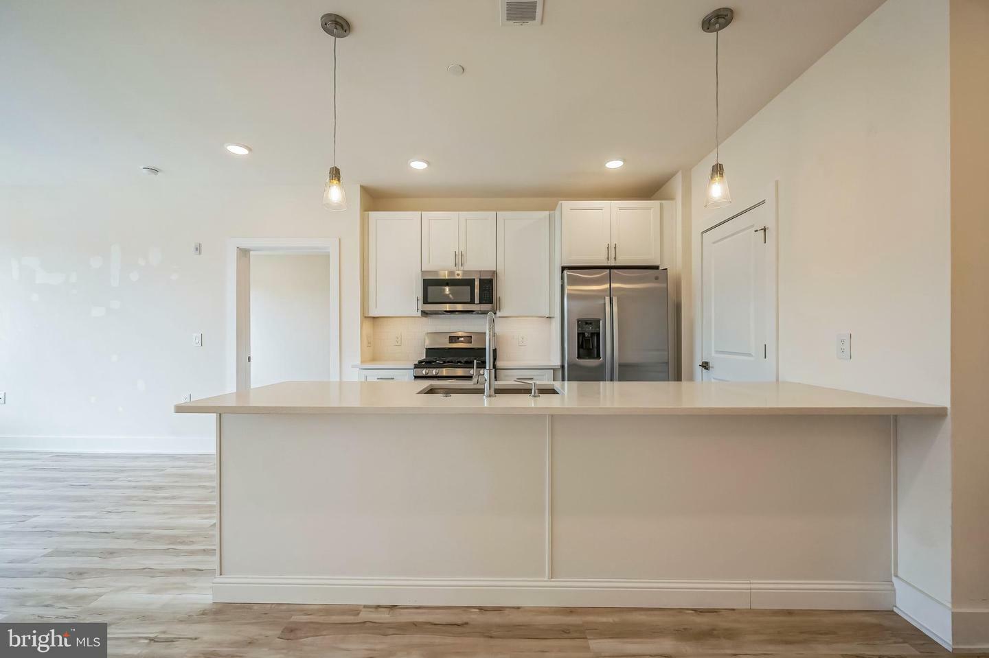 Property Photo:  1148 N 2nd Street 3I  PA 19123 