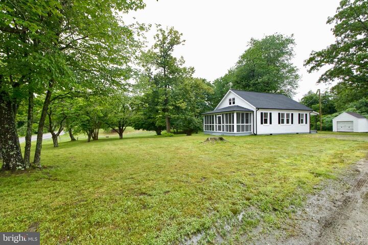 Property Photo: 7244 Fredericksburg Turnpike VA 22580