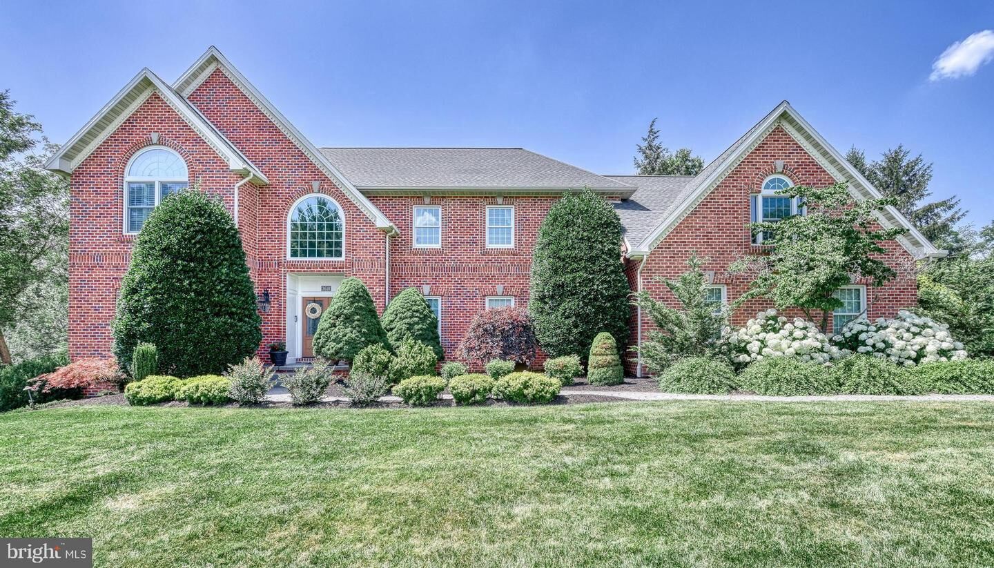 Property Photo:  3618 Golfview Drive  PA 17050 