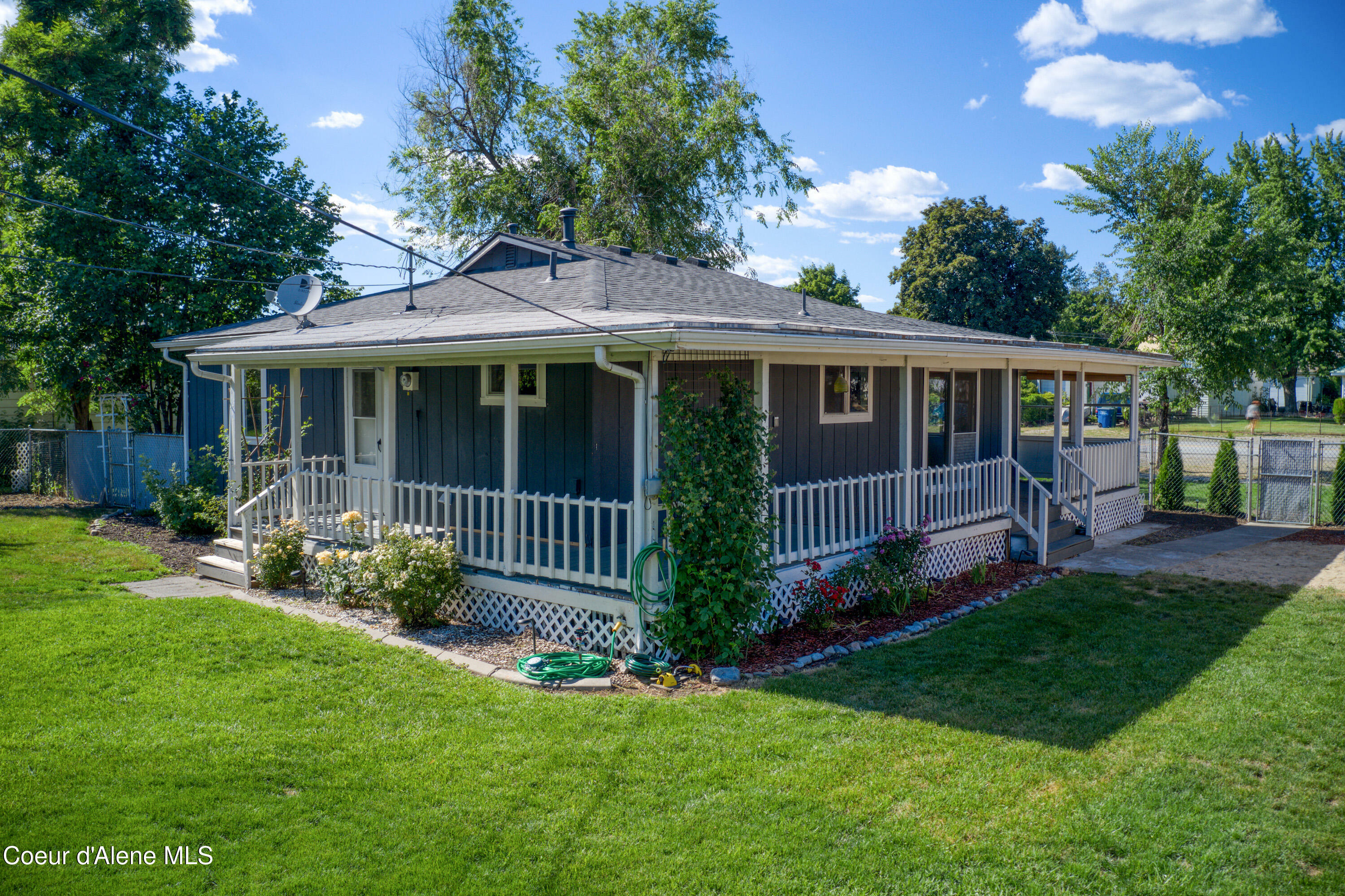 Property Photo: 318 E 4th Ave ID 83854