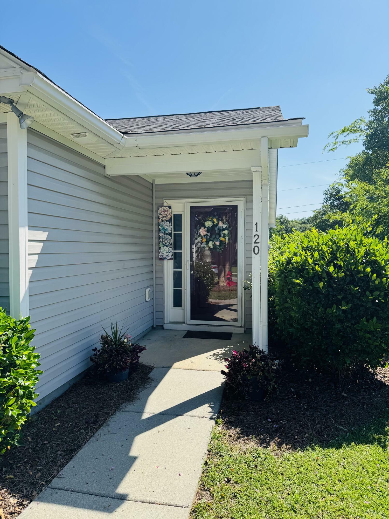 Property Photo:  120 Townsend Way  SC 29483 