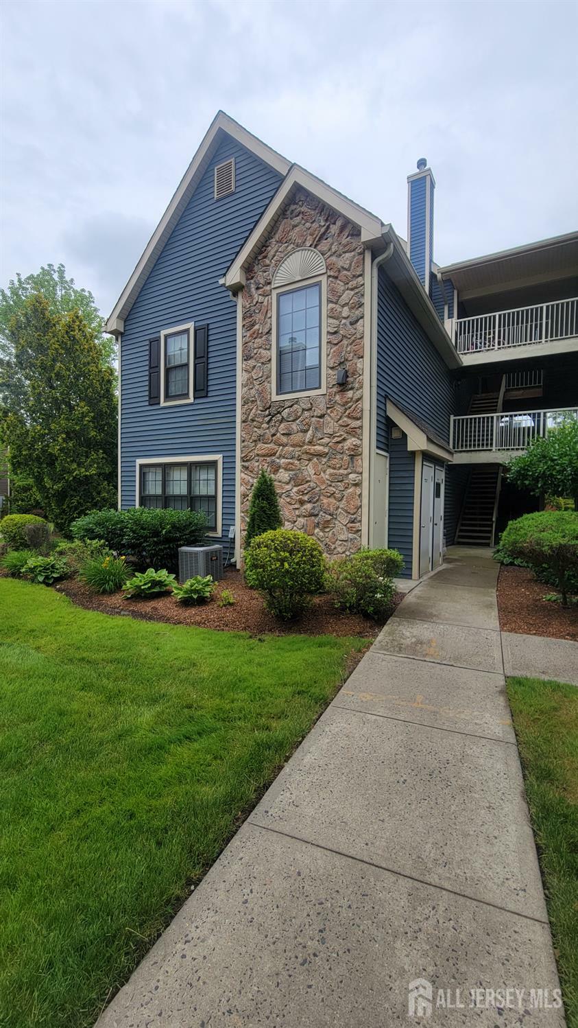 138 Longfield Court  East Brunswick NJ 08816 photo
