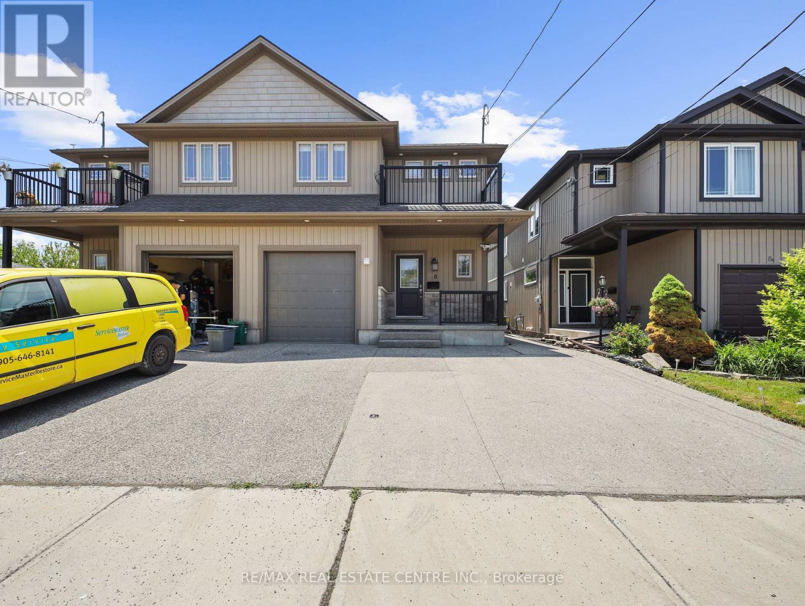 Property Photo: 8 Keswick Street ON L2P 1L9