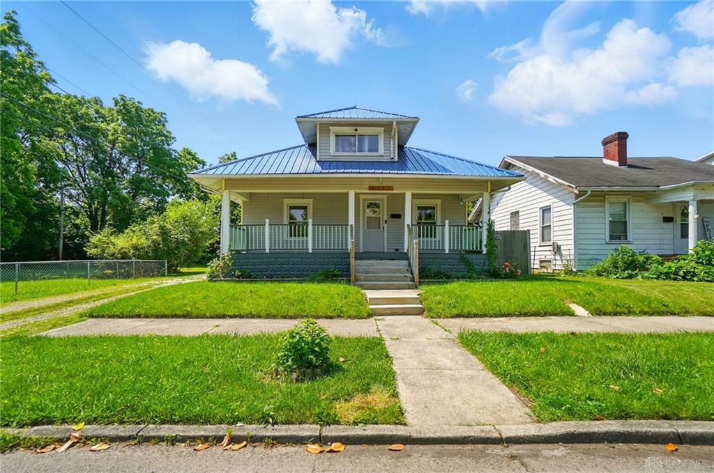 Property Photo:  2327 Kenilworth Avenue  OH 45505 