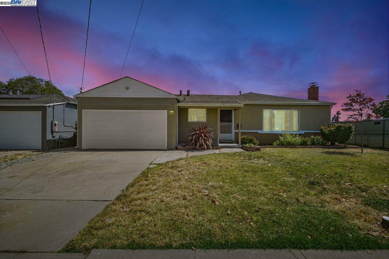 Property Photo: 37488 Southwood Dr CA 94536