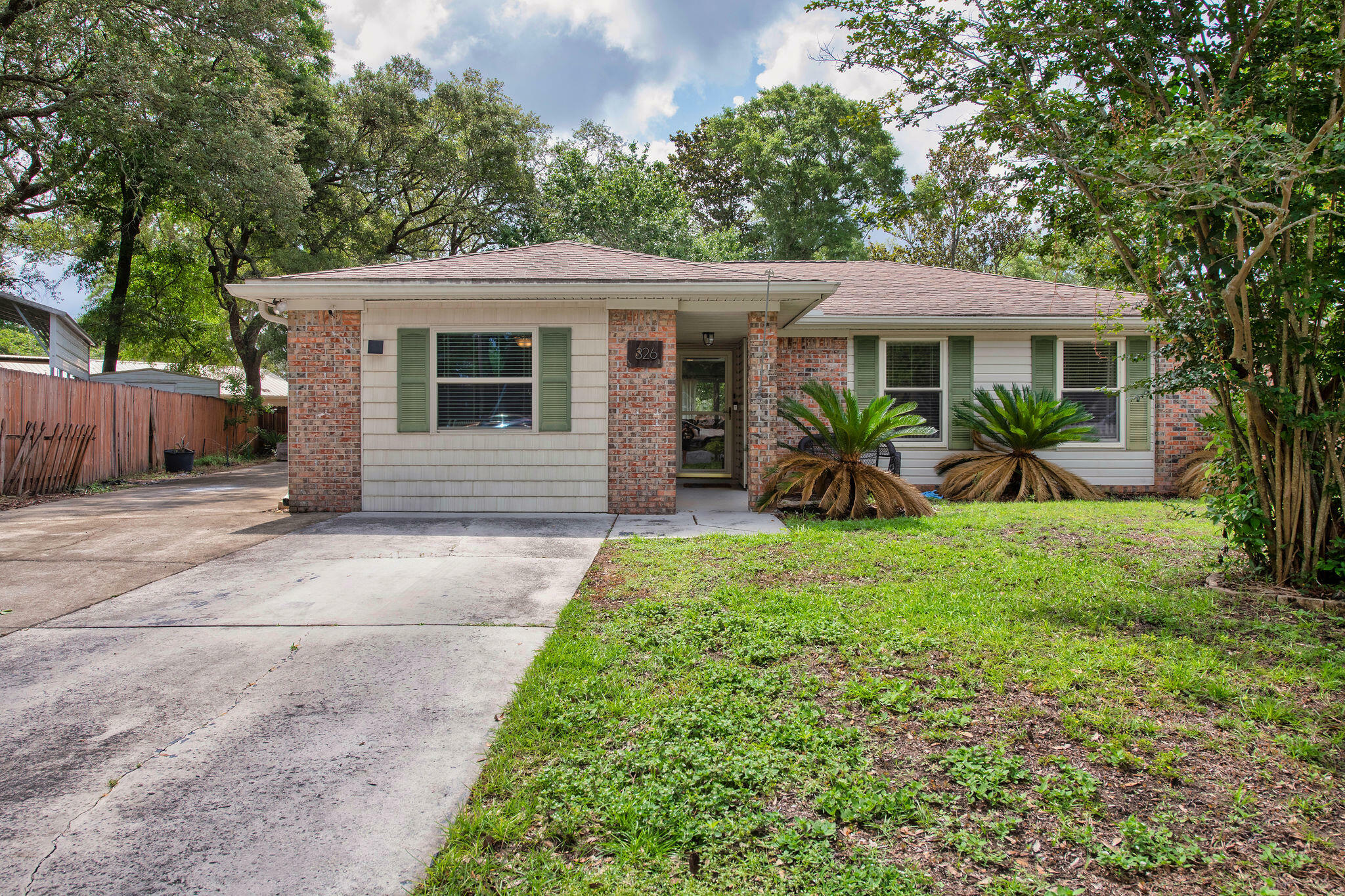 326 Goldenrod Court  Niceville FL 32578 photo