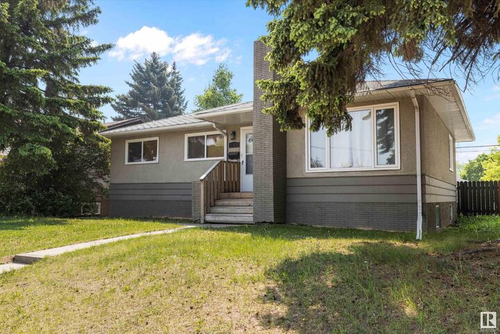 Property Photo:  12411 132 Avenue NW  AB T5L 3P8 