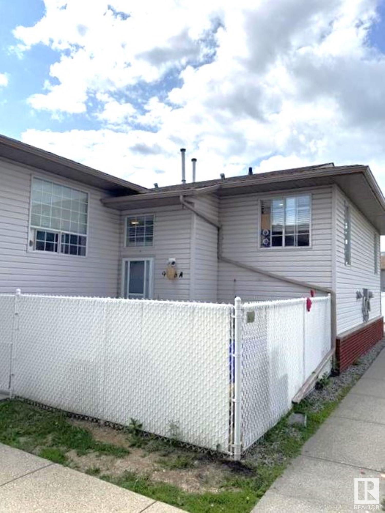 Property Photo:  9906A Sherridon Dr  AB T8L 4C9 