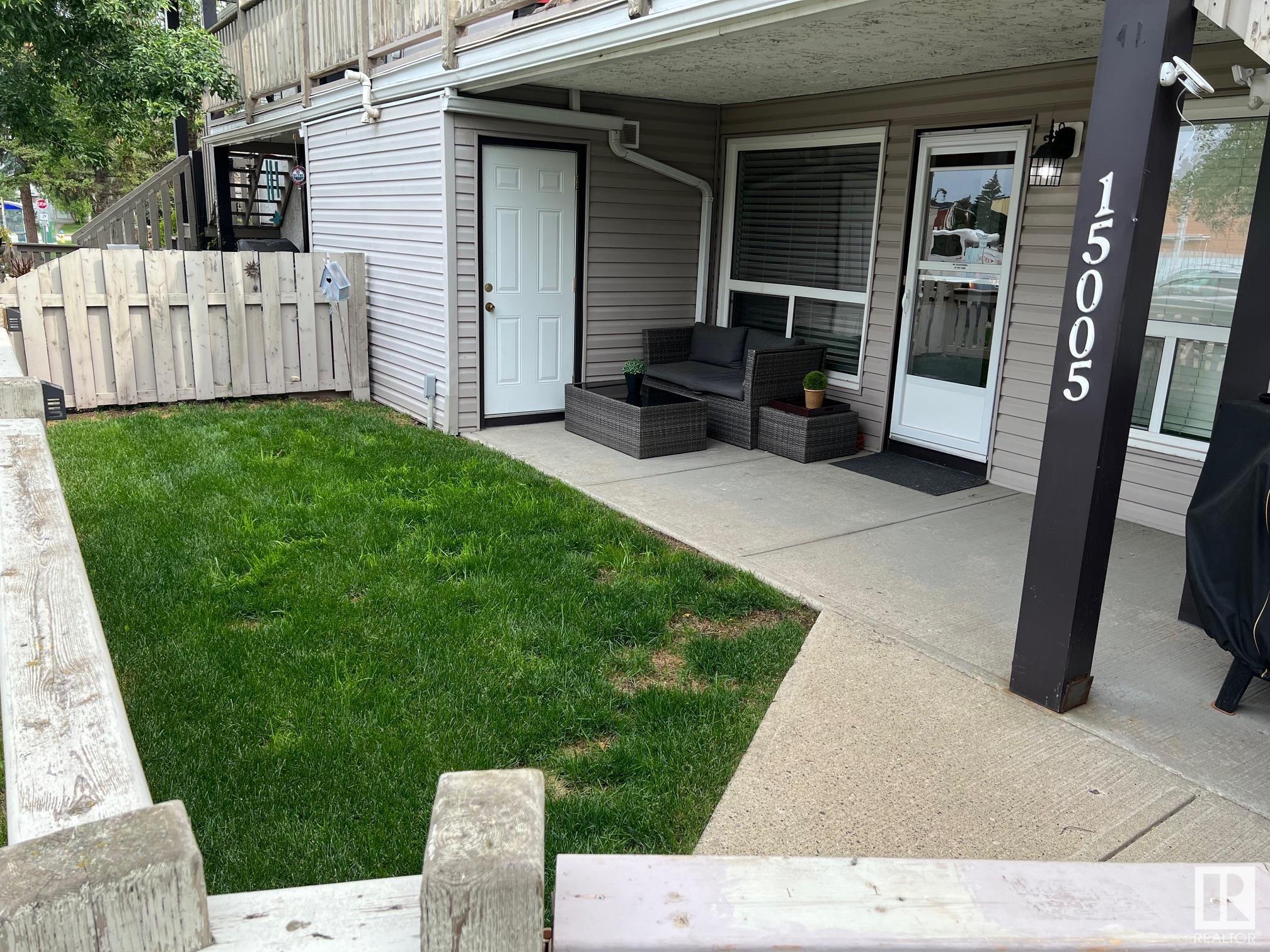 Photo de la propriété: 15005 26 Street NW AB T5Y 2G6