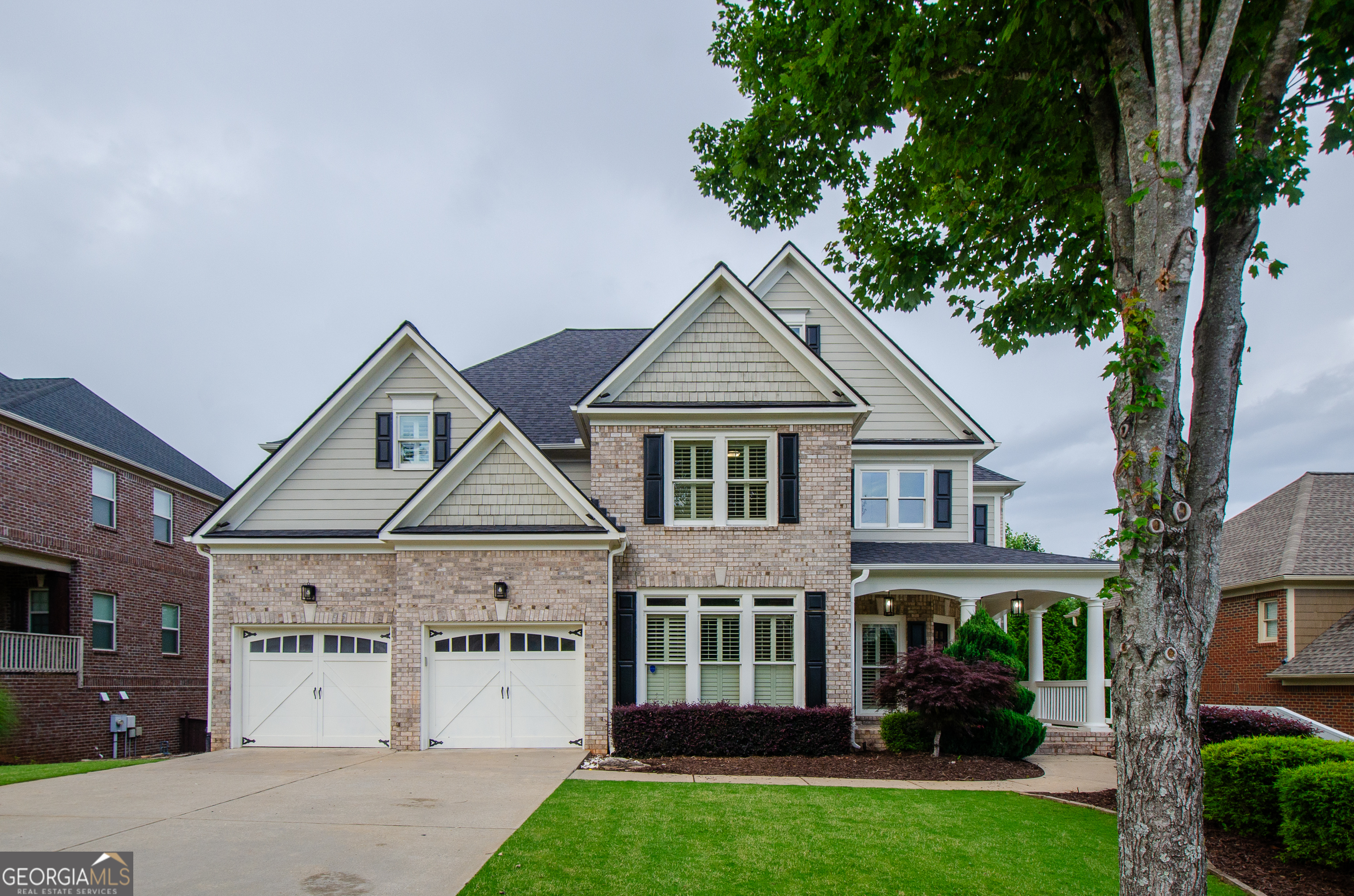 Property Photo: 4645 Wykeshire Court GA 30041