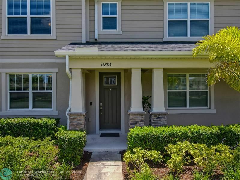 Property Photo: 11785 Tidal Aly FL 32832