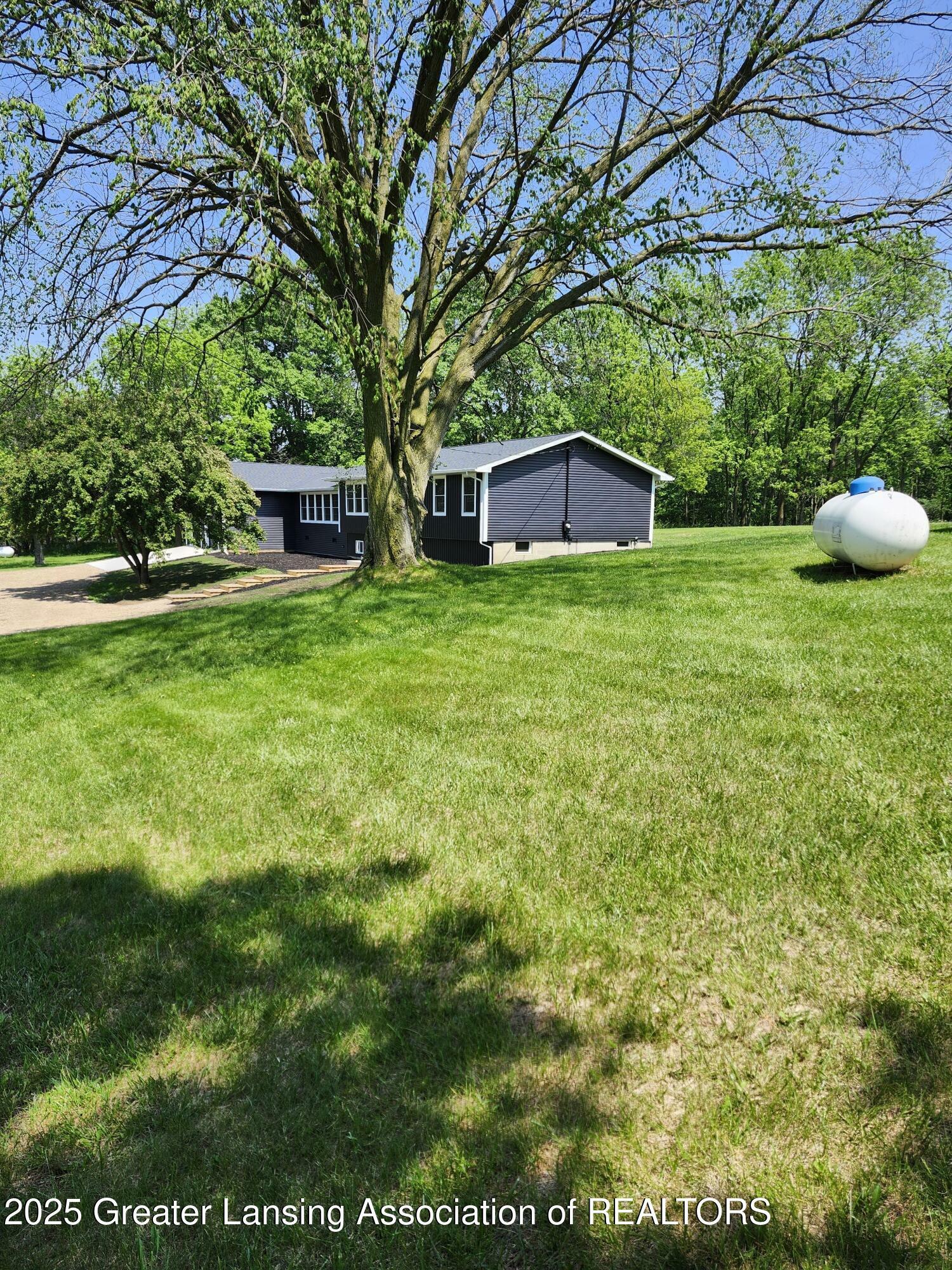 Property Photo: 1985 W Miller Road MI 48857