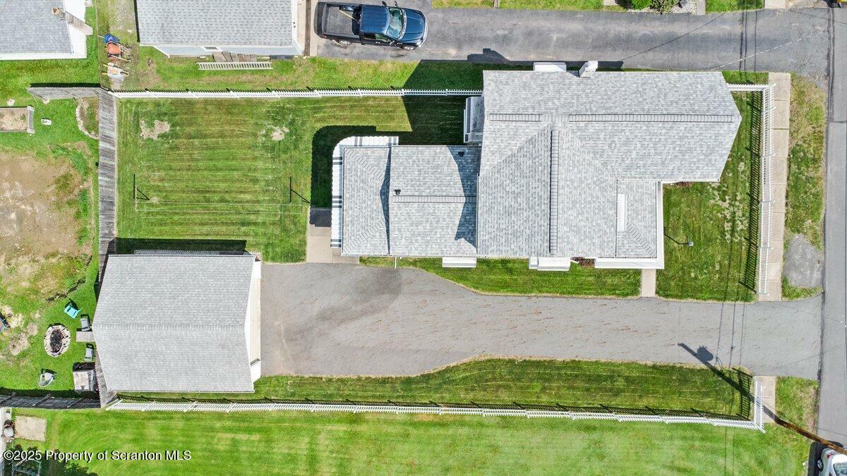 Property Photo:  715 Murray Street  PA 18512 