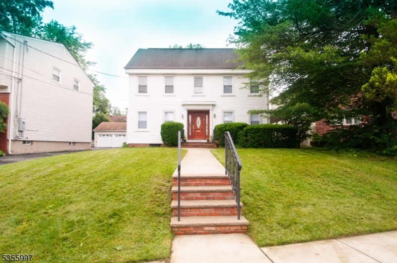 45 Summit Rd  Elizabeth City NJ 07208 photo
