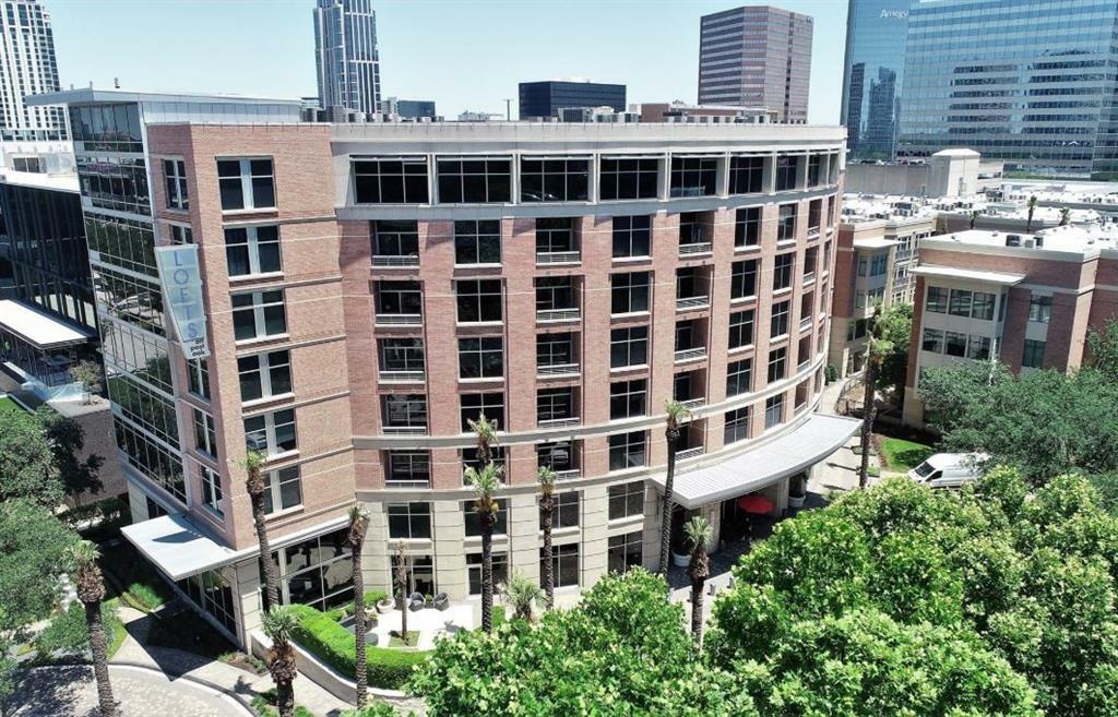 Property Photo:  1901 Post Oak Boulevard 2215  TX 77056 