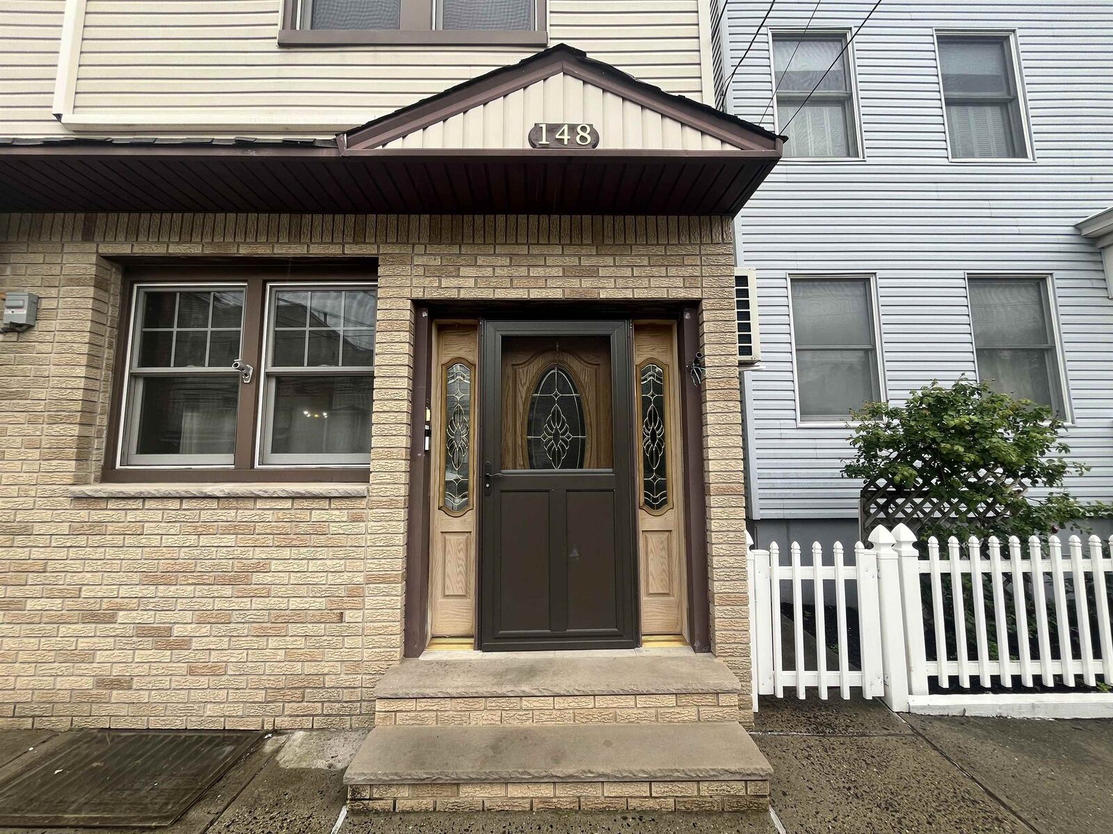 Property Photo: 148 Avenue F 2 NJ 07002