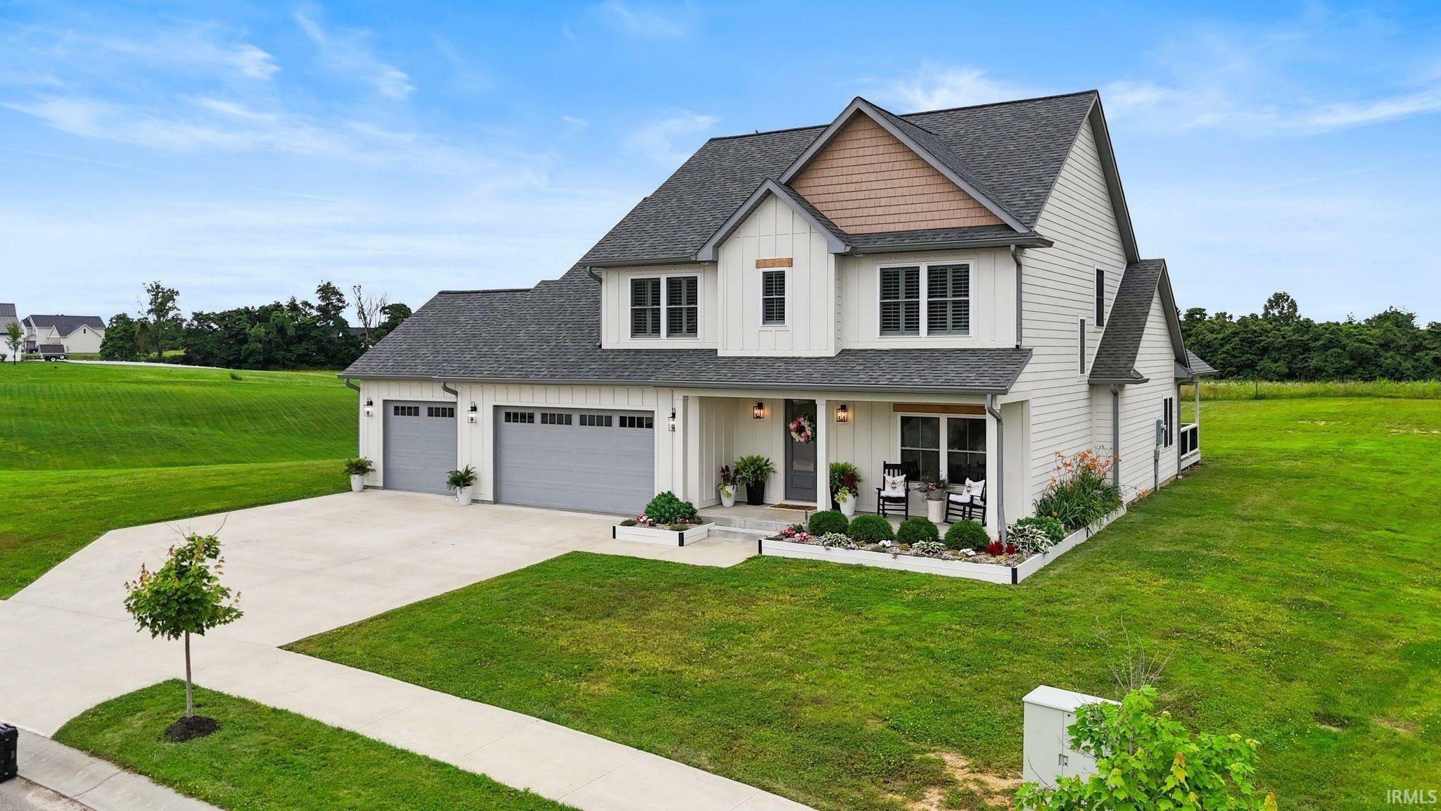 Property Photo: 4685 N Triple Crown Drive IN 47404