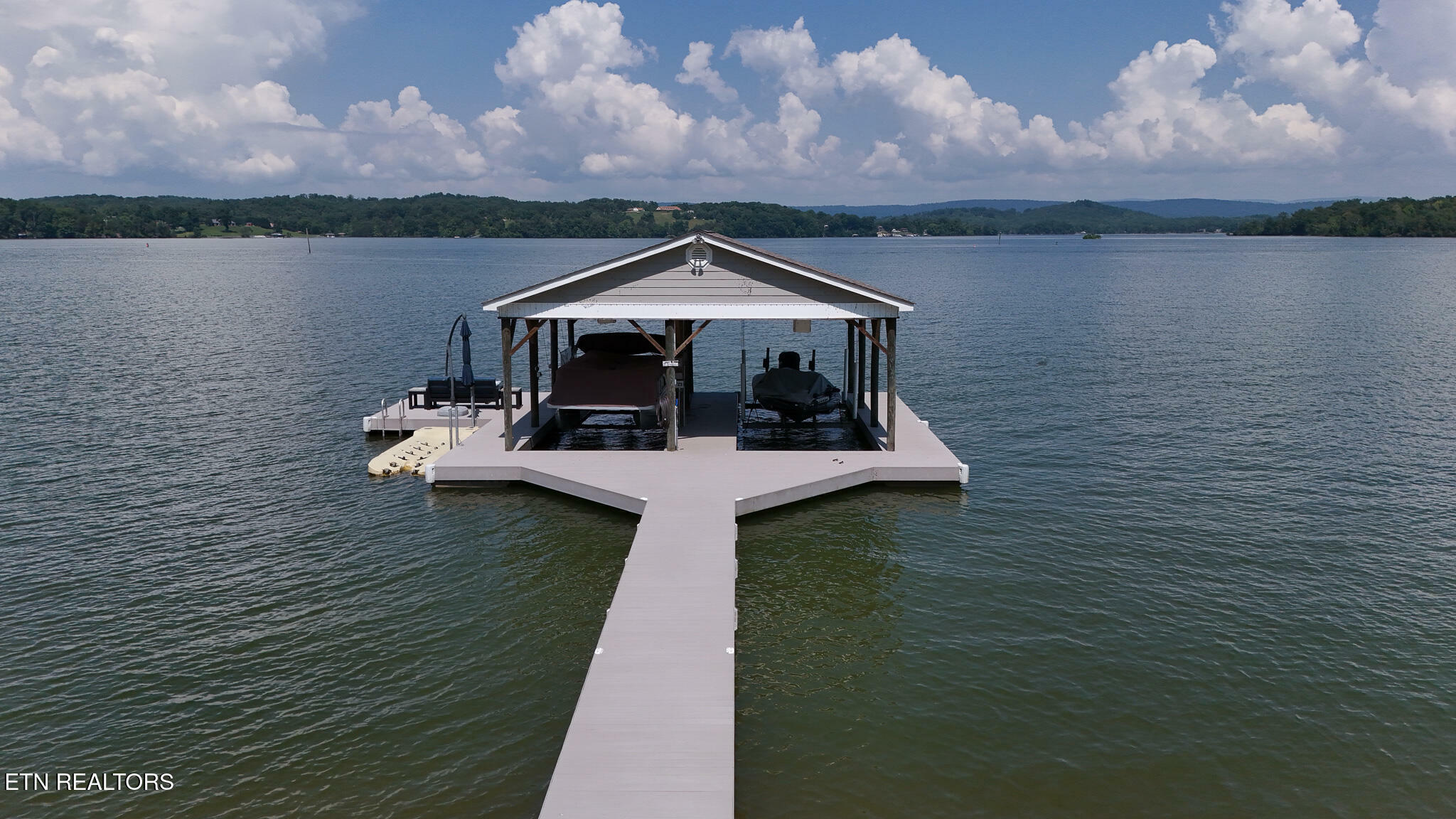 Property Photo: 1800 Indian Shadows Drive TN 37880