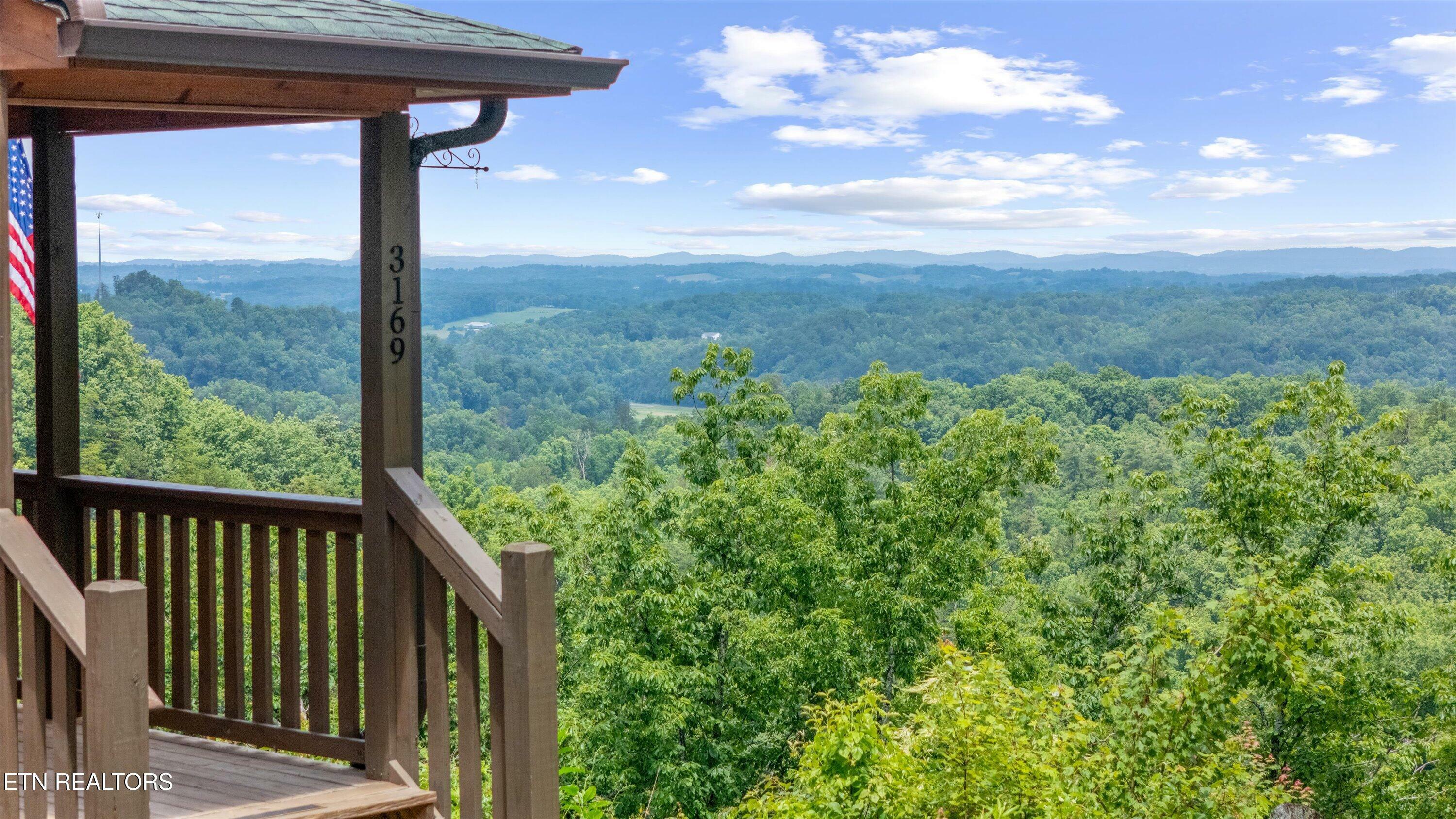 Property Photo: 3169 Bear Mountain Lane TN 37876