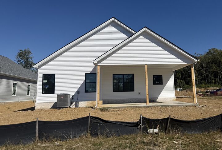 Property Photo:  4152 Buttermilk Road  KY 40509