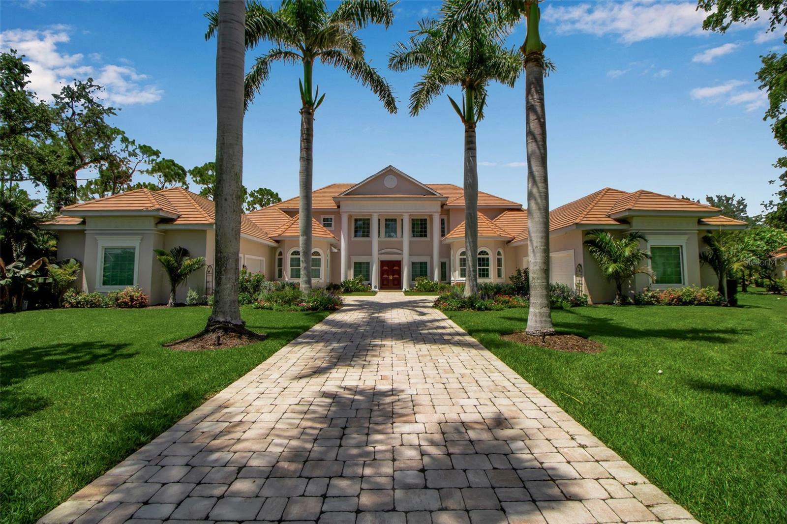 Property Photo:  550 Dove Pointe  FL 34229 