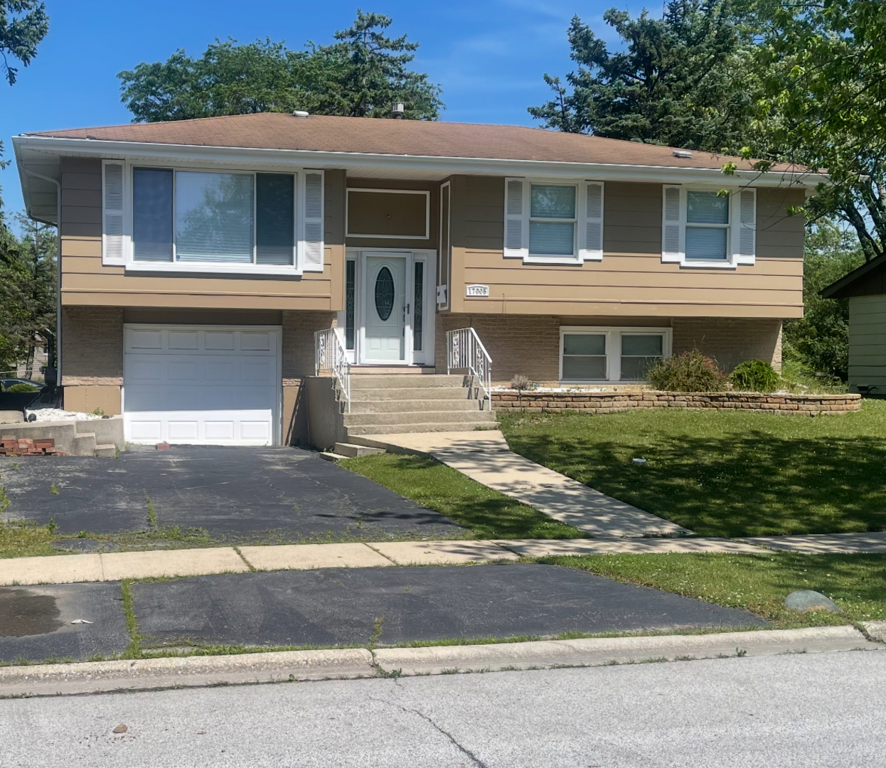 Property Photo: 17005 Elm Drive IL 60429