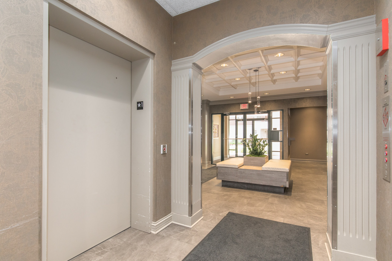 Property Photo: 750 Pearson Street 904 IL 60016