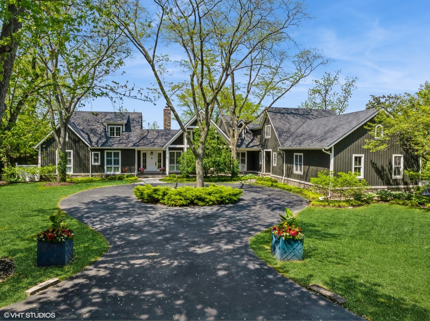 305 Maple Row Avenue  Northfield IL 60093 photo