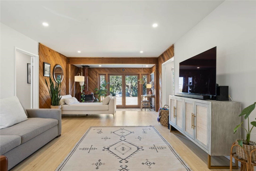 Property Photo: 5923 Abernathy Drive CA 90045