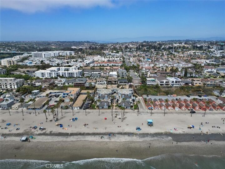 Property Photo: 804 N The Strand 7 CA 92054