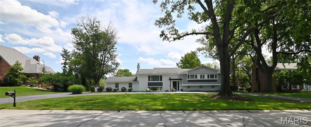 Property Photo: 108 Pebble Acres Drive MO 63141