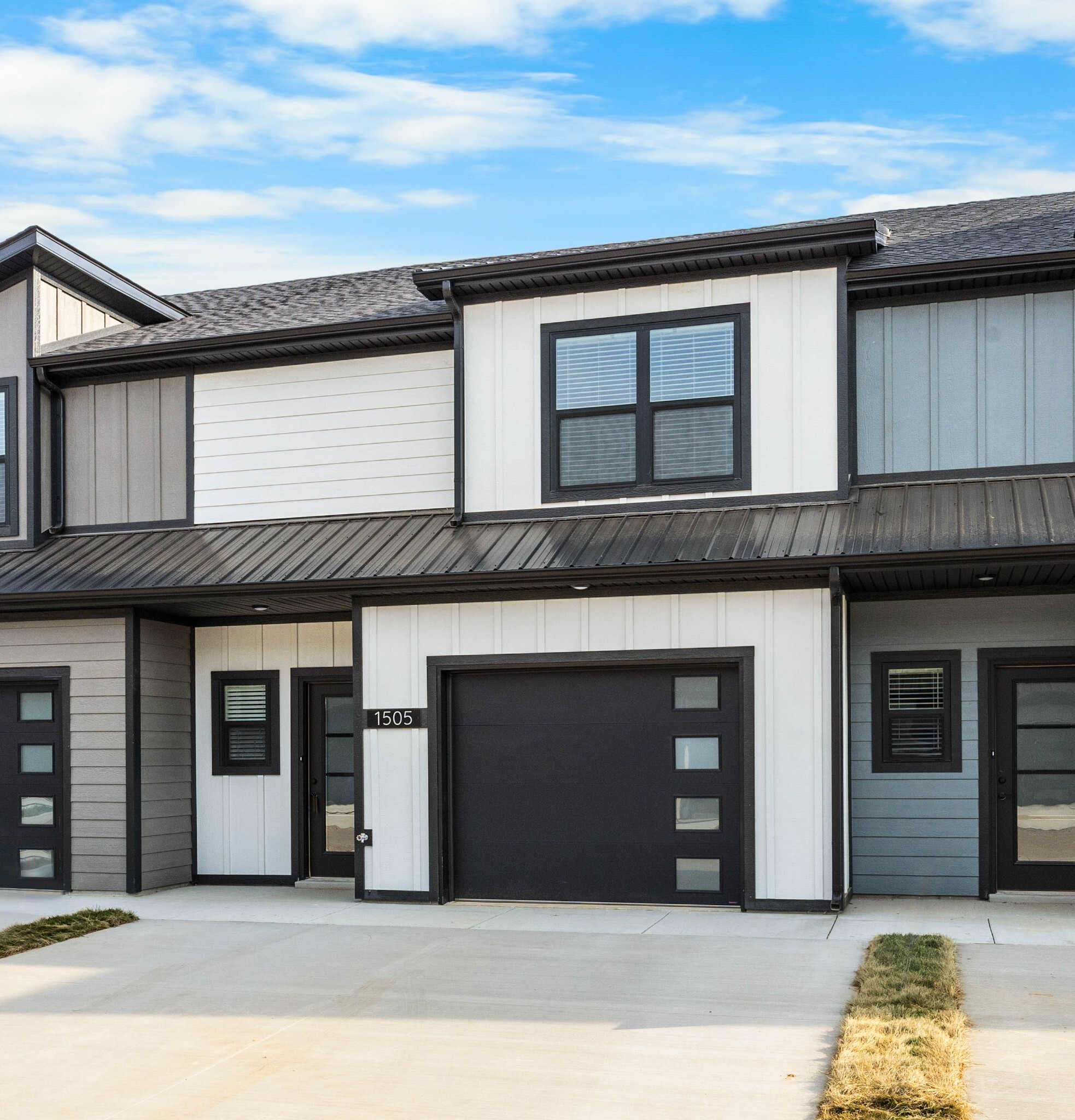 Property Photo: 1505 Jonathan Wade Circle TN 37043