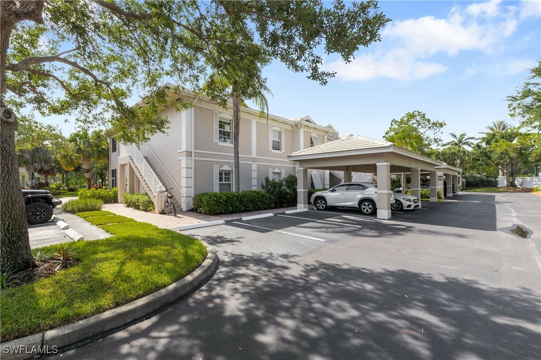 Property Photo: 1380 Sweetwater Cove 203 FL 34110