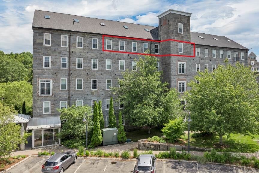 Property Photo: 6 Bay Road NH 03857