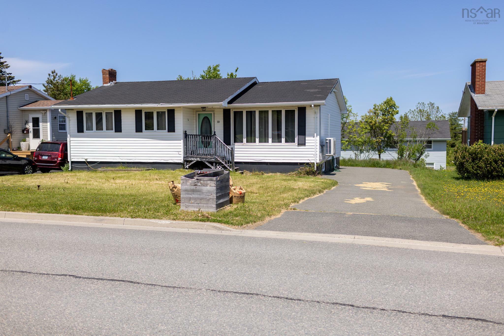Photo de la propriété: 10 Ling Street NS B1A 3L3