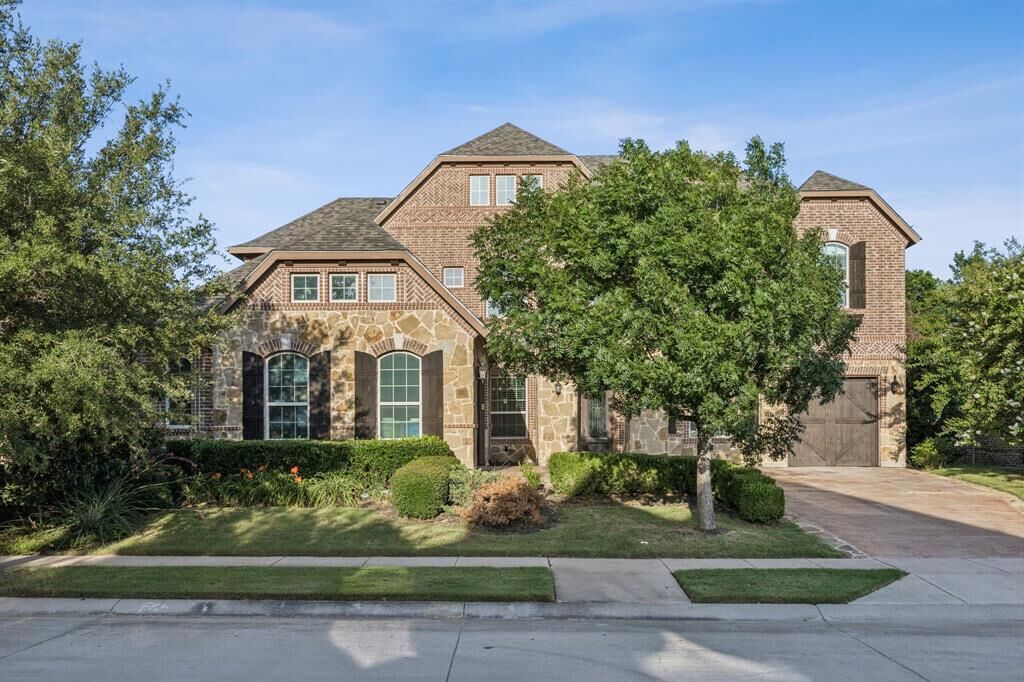 Property Photo:  9741 Blanco Drive  TX 76226 