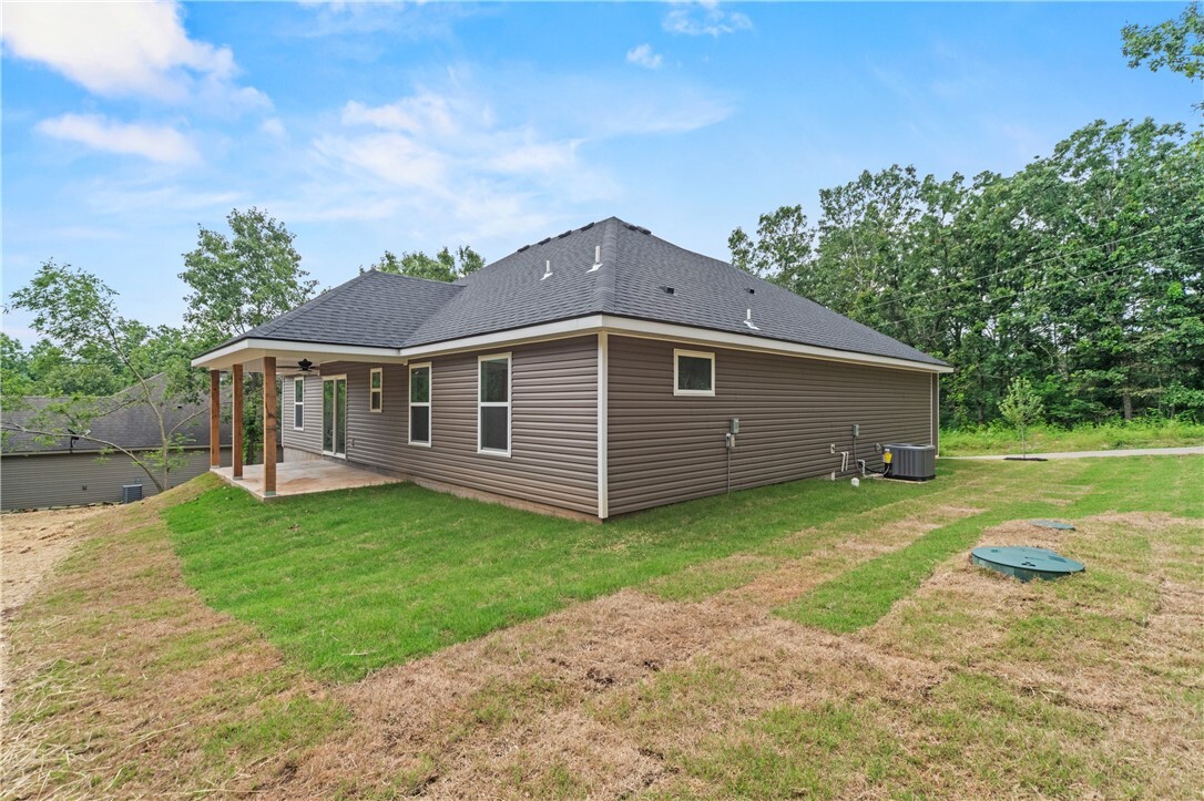 Property Photo: 53 Belgravia Drive AR 72715