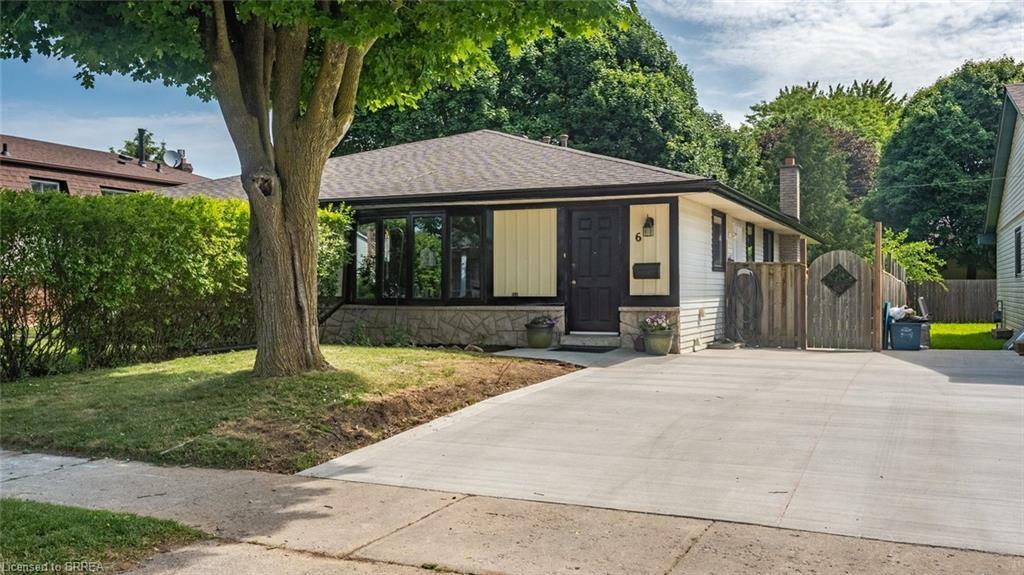 Photo de la propriété: 6 Beechwood Avenue ON N3R 6Z2