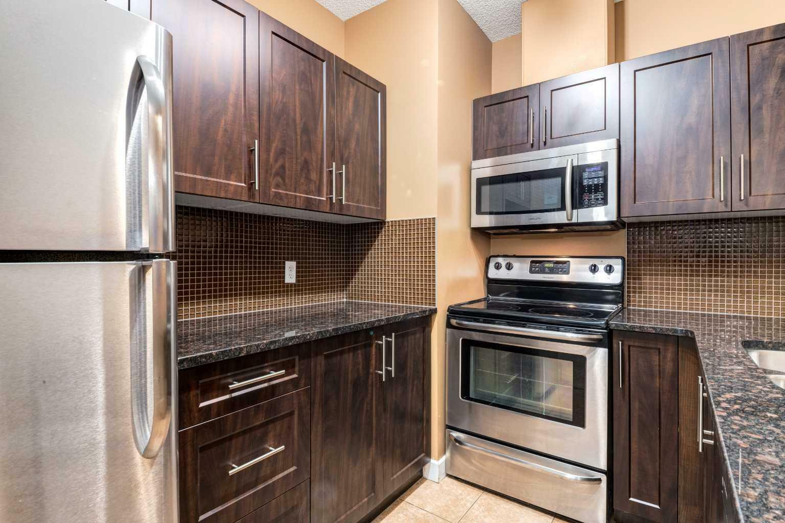Property Photo:  325 3 Street SE 1107  AB T2G 0T9 