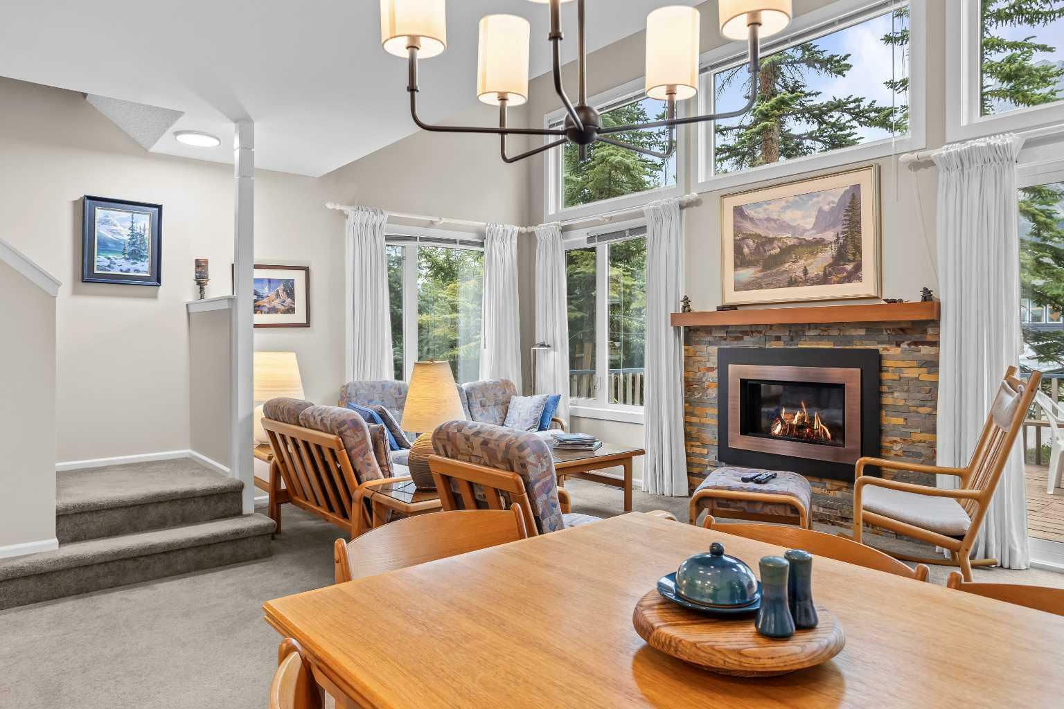 Photo de la propriété: 1065 Evergreen Circle 2 AB T1W 2P8