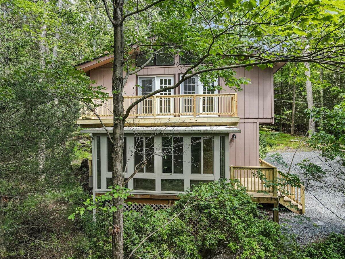 Property Photo: 169 Sportsmen Drive PA 18326