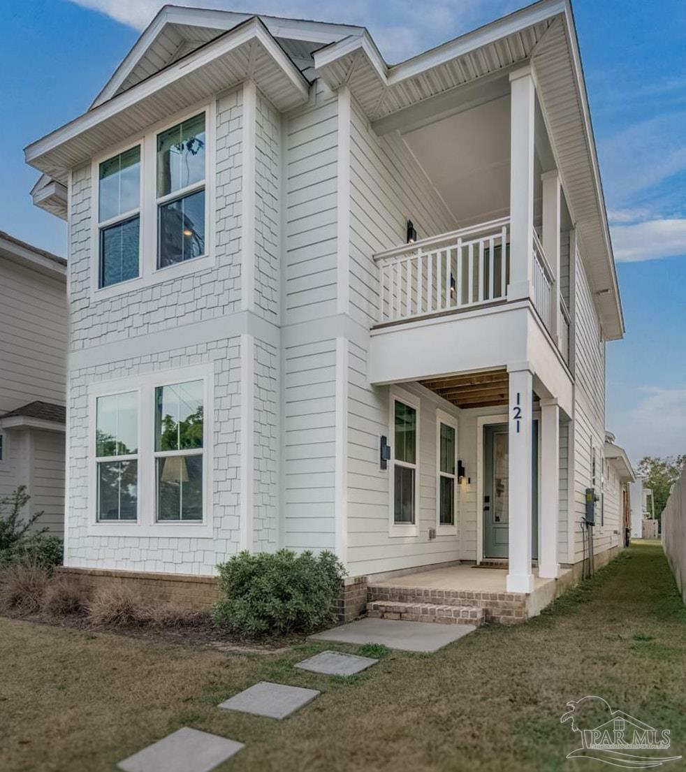 121 S H St  Pensacola FL 32502 photo