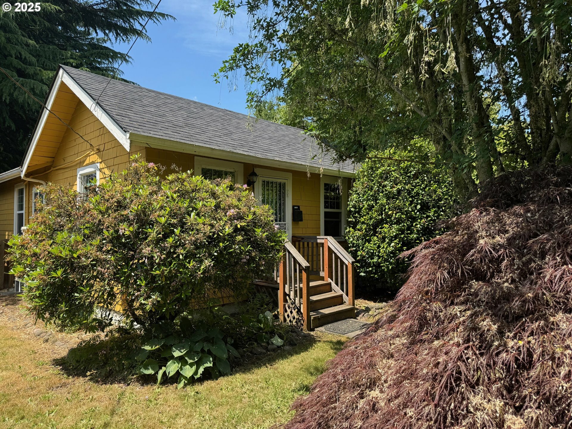 6433 NE 35th Ave  Portland OR 97211 photo