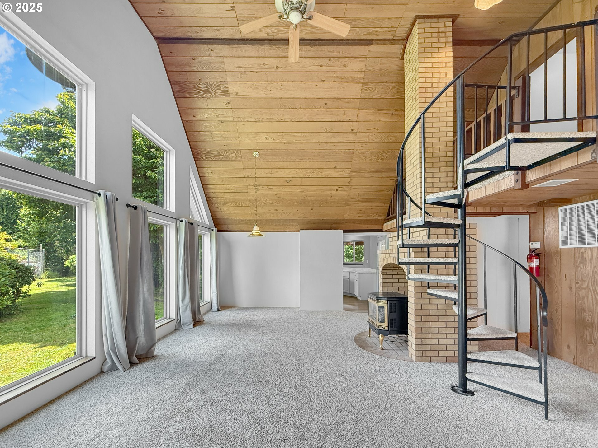 Property Photo: 55 Irving St WA 98612