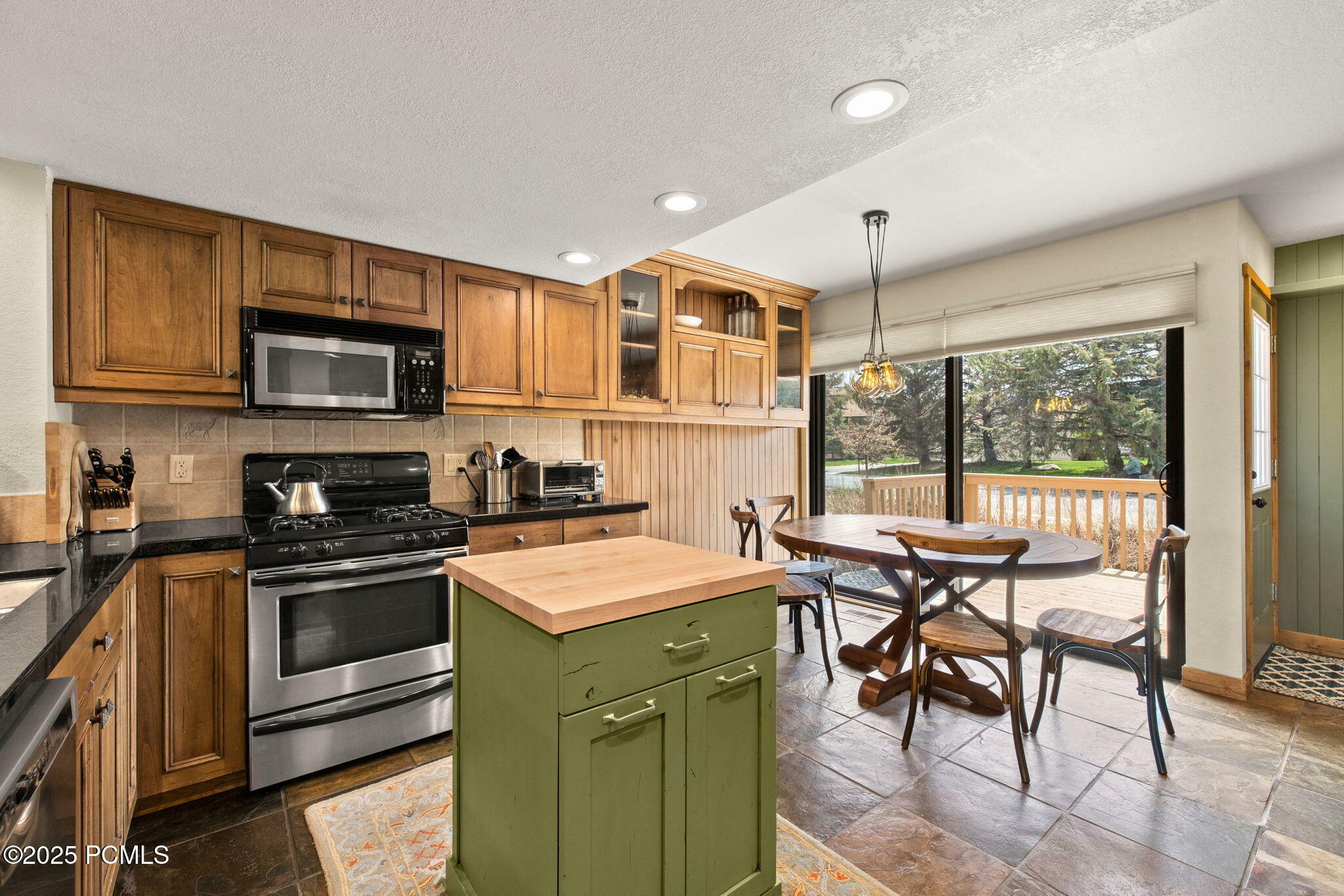 Property Photo: 77 Yamaha Court UT 84060