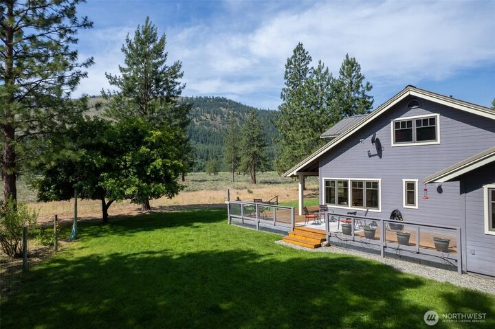 Property Photo: 13 Pleasant View Drive WA 98862