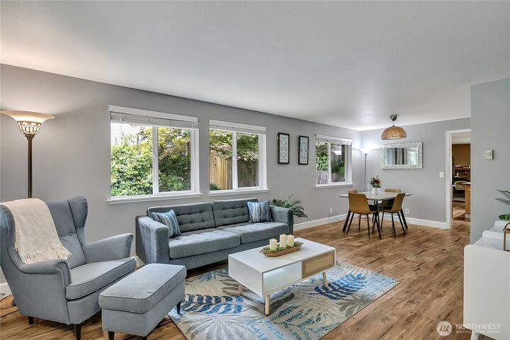 Property Photo:  21628 SE 271st Street  WA 98038 